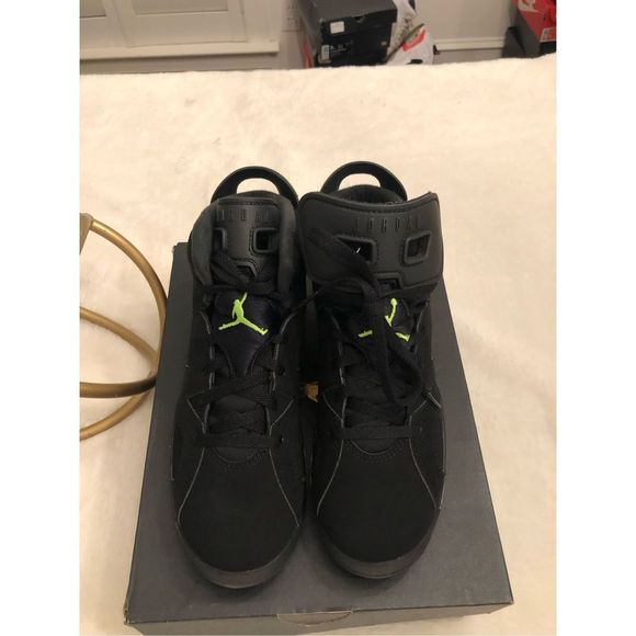 Draft Listing - Picture 2 of 6